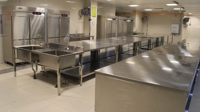 成都商用廚房設(shè)備廠家新邑航一直刻守的原則——誠信